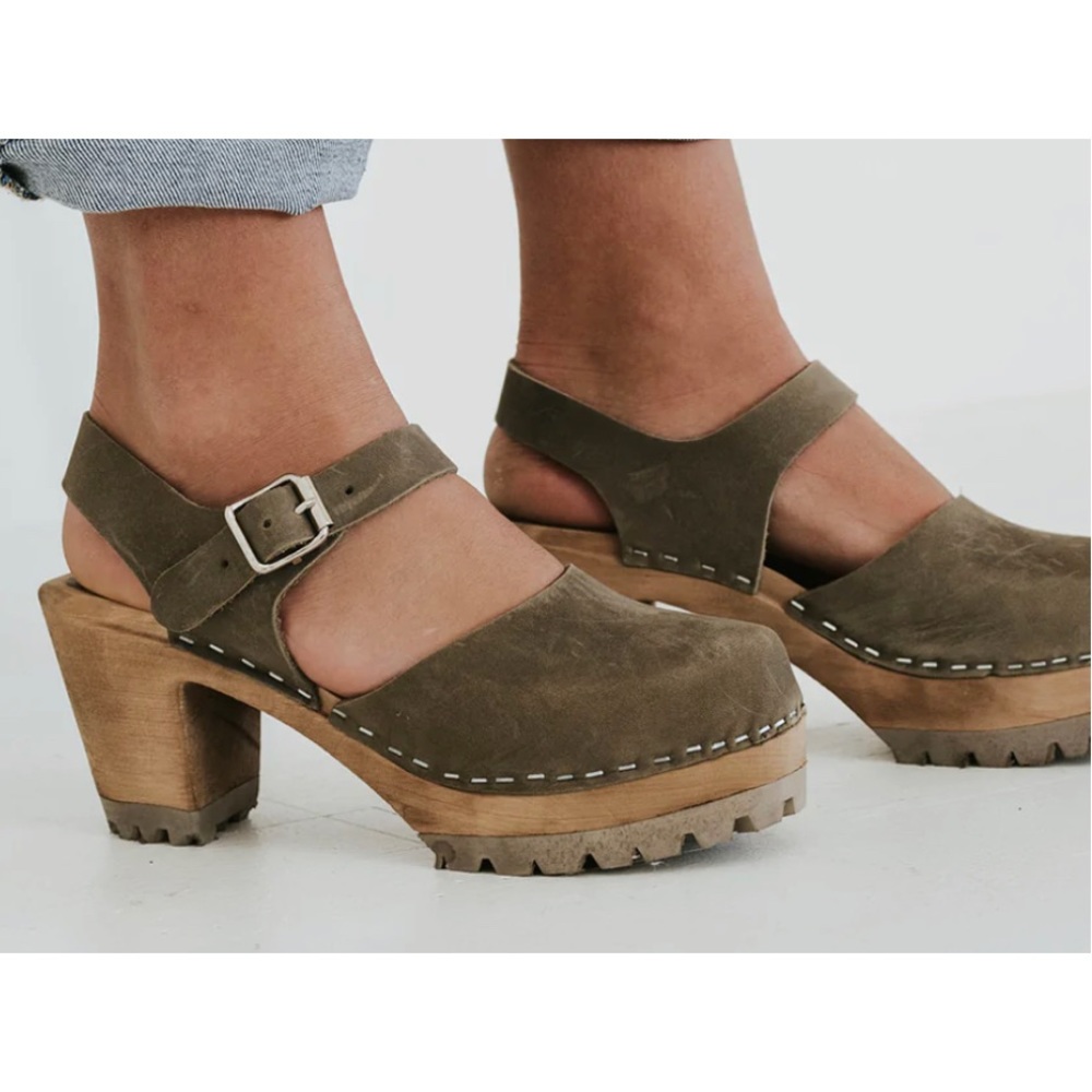 Mia Abba Clog
